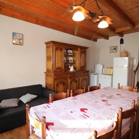 Casa vacanze Mandailles-saint-julien, 3 Pieces, 5 Personnes - Fr-1-742-207 *